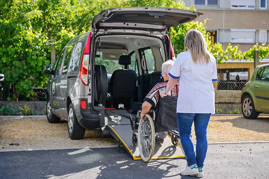 transport des personnes agées